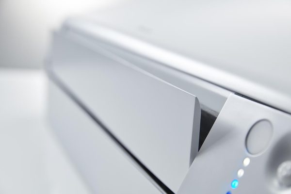 FTXTM-R_det_flap.tiff-cq5dam.web.1280.1280 Klimatska naprava DAIKIN Perfera W Nordic FTXTM30 (FTXTM30R+RXTM30R)