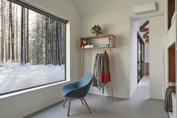 FTXTP-M_Installation picture_005.tif-cq5dam.web.1280.1280 Klimatska naprava DAIKIN Comfora Nordic FTXTP35 (FTXTP35M+RXTP35R)